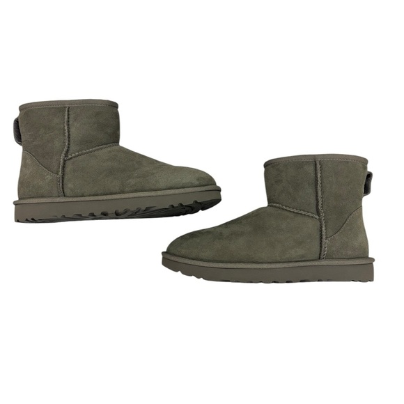 NWOT UGG 1016222 Classic Mini II Boot for Women Size 7 Gray - Picture 4 of 8